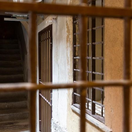 Apartmán Domus Ticinese Milán Exteriér fotografie