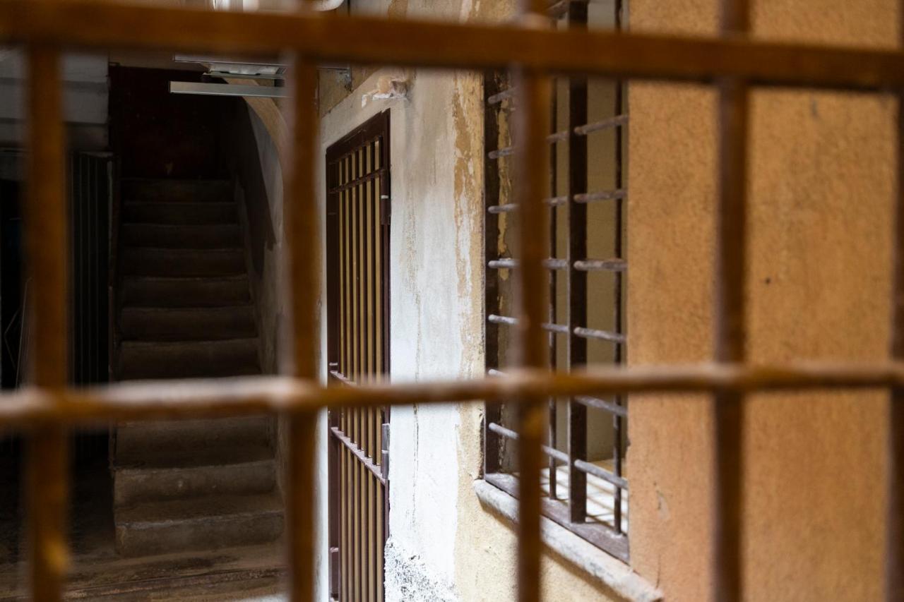 Apartmán Domus Ticinese Milán Exteriér fotografie