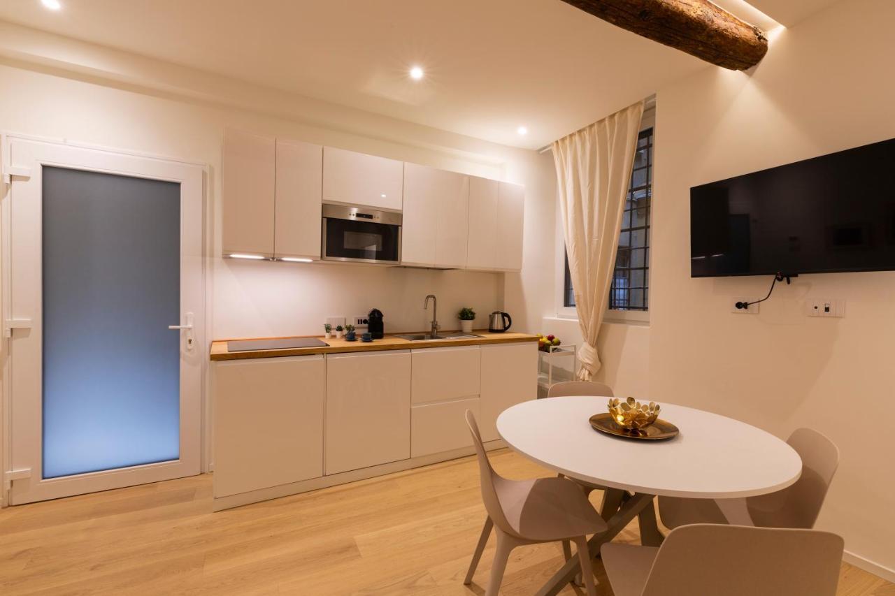 Apartmán Domus Ticinese Milán Exteriér fotografie