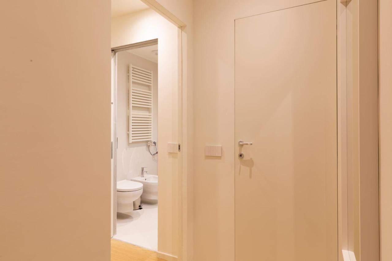 Apartmán Domus Ticinese Milán Exteriér fotografie